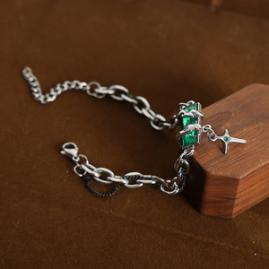 Joyería impermeable pulsera <span class=keywords><strong>de</strong></span> circón <span class=keywords><strong>de</strong></span> color cuadrado <span class=keywords><strong>Cadena</strong></span> <span class=keywords><strong>de</strong></span> doble capa hipoalergénica pulsera <span class=keywords><strong>de</strong></span> acero inoxidable apilada joyería - Product Image 1