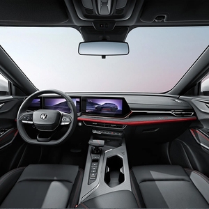 SUV Changan X5 PLUS 2025 durable, véhicule à essence <span class=keywords><strong>automatique</strong></span> 1.5T 7DCT, voiture SUV Changan pour la route urbaine - Product Image 3