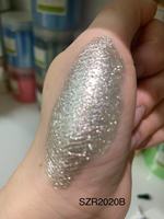 Poudre de paillettes de mica d'argent de qualité cosmétique de haute pureté