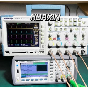 Osciloscopio de Almacenamiento Digital Tektronix TPS 2024 de 4 Canales en Buen Estado de Segunda Mano - Product Image 5
