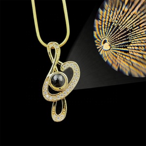 Collier ras du cou tendance LV012 « JE T'AIME » en 100 langues, plaqué or 18 carats, avec pendentif serpent, bijoux pour femme - Product Image 1