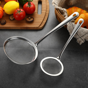 Ensemble de passoires en maille d'acier inoxydable 5 pièces pour la cuisine, pour le jus, le lait de soja, le filtrage d'huile, la pêche à nouilles, la cuillère à fondue - Product Image 3