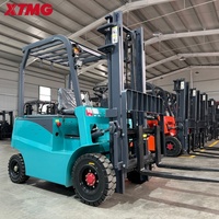 XTMG Intelligenter Dual-Controller Lithium-Batterie-betriebener 2t 3t Elektro-Gabelstapler für 6 Stunden Langzeitbetrieb im Lager