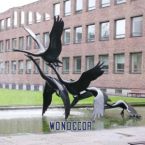 Wondecor sıcak satış yüksek kalite Metal el sanatları ly canlı kuş heykeller ile açık hayvan dolma tasarım zemin üstü - Product Image 1