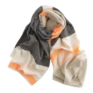 Japan and South Korea Sweet Wind Colorful Striped Scarf New Product for Women in Autumn and Winter 2023 Warm Neck Fashion Shawl