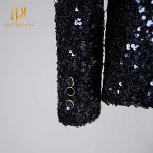 Vestidos <span class=keywords><strong>de</strong></span> actuación para <span class=keywords><strong>hombre</strong></span>, traje <span class=keywords><strong>de</strong></span> cuello occidental para actuaciones en escenario, barra <span class=keywords><strong>de</strong></span> disfraces, alojamiento, conjunto <span class=keywords><strong>de</strong></span> traje <span class=keywords><strong>de</strong></span> negocios personalizado para <span class=keywords><strong>hombre</strong></span> - Product Image 4