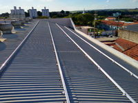 Support de montage de panneau solaire Art Sign, rail solaire en aluminium OEM, rail ISO étanche 2,4 m, système de montage de panneau solaire