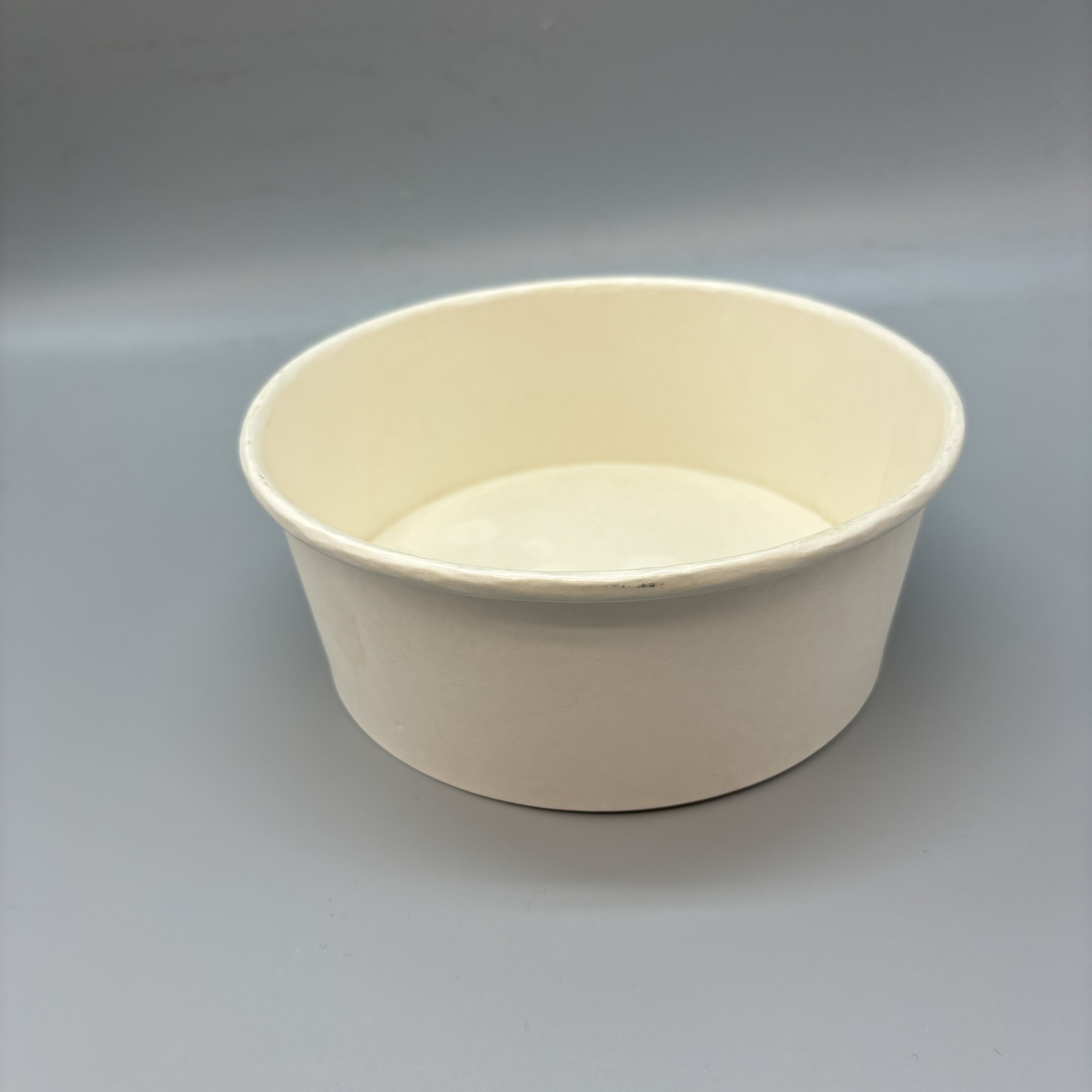 Wholesale 1300ml 32oz Disposable Food Packaging Container Round Paper Bowl Custom Logo Paper Plates Bowls with Lid
