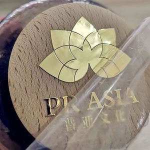 Etiquetas Metálicas Autoadhesivas Personalizadas de Alta Calidad, Plateadas y Doradas, Resistentes al Agua, con Logotipo 3D, Transferencia UV, Lustre Metálico, Níquel - Product Image 2