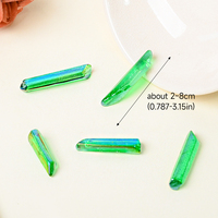 Pierre brute de cristal naturel électroplaqué coloré à bas prix en gros, pointe de quartz clair poli Aura