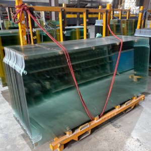 Verre trempé <span class=keywords><strong>sur</strong></span> <span class=keywords><strong>mesure</strong></span> avec trous percés et bords polis pour meubles et cloisons de bureau - Product Image 6