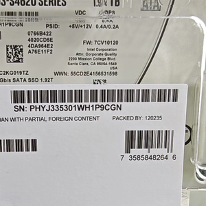 S4620 1.92TB ภายใน 6Gb/s 2.5" SSD D3-S4620 ซีรีส์เซิร์ฟเวอร์ รุ่น SSDSC2KG019TZ01 144L TLC 3D NAND - Product Image 6