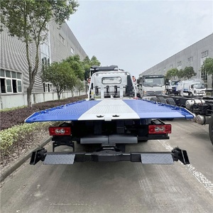 Nouveau camion de remorquage à plateau plat Diesel avec dépanneuse routière, prix abordable pour un remorquage et un dépannage efficaces - Product Image 5