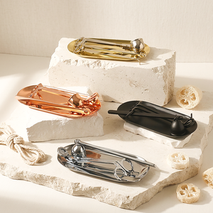 Kit d'entretien de bougies 4-en-1 DLT : Ciseaux, pique-bougie, éteignoir, plateau et outils – Logo personnalisé – Noir, Or, Argent – Coupe-<span class=keywords><strong>mèche</strong></span> de bougie - Product Image 3