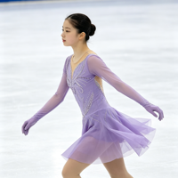 Robe de patinage artistique pour enfants et adultes, en tissu maillé, à manches longues, avec strass et dos ajouré, pour la compétition et la performance