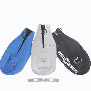 Funda aislante de botella de cerveza de neopreno de 12 oz Abridor de botellas incorporado - Product Image 1
