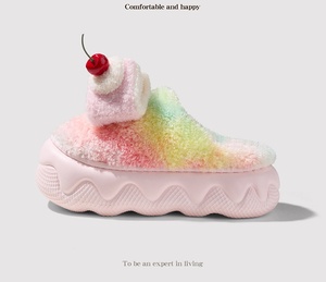 Nuove Pantofole Invernali Antiscivolo per Interni ed Esterni, Design Colorato a Forma di Torta, Stile Semplice, Comode e Calde per Uomo e Donna - Product Image 4