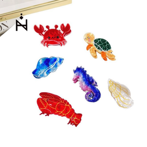 Clip per capelli Marine Life Claw da 7 cm per donne e ragazze - Product Image 1