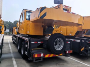 Grue de <span class=keywords><strong>camion</strong></span> puissante QY25K5D-5 avec une hauteur de levage de 48,5 m pour un levage fiable de 25 tonnes - Product Image 6