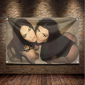 Drapeau sur le thème de <span class=keywords><strong>Megan</strong></span> <span class=keywords><strong>Fox</strong></span>, décoration murale iconique du glamour hollywoodien pour la maison, le bar, la salle de club, décoration esthétique de style années 2000, 90x150cm - Product Image 1