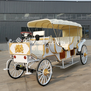 Calèche royale électrique de luxe, 4 places, style rétro traditionnel, pour le tourisme et les mariages - Product Image 1