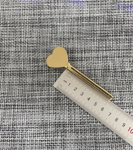 Exprimidor de pasta de metal Tubo de aluminio Llave Pasta de dientes Rodillo Exprimidor de tubo Exprimidor de pasta de dientes - Product Image 5