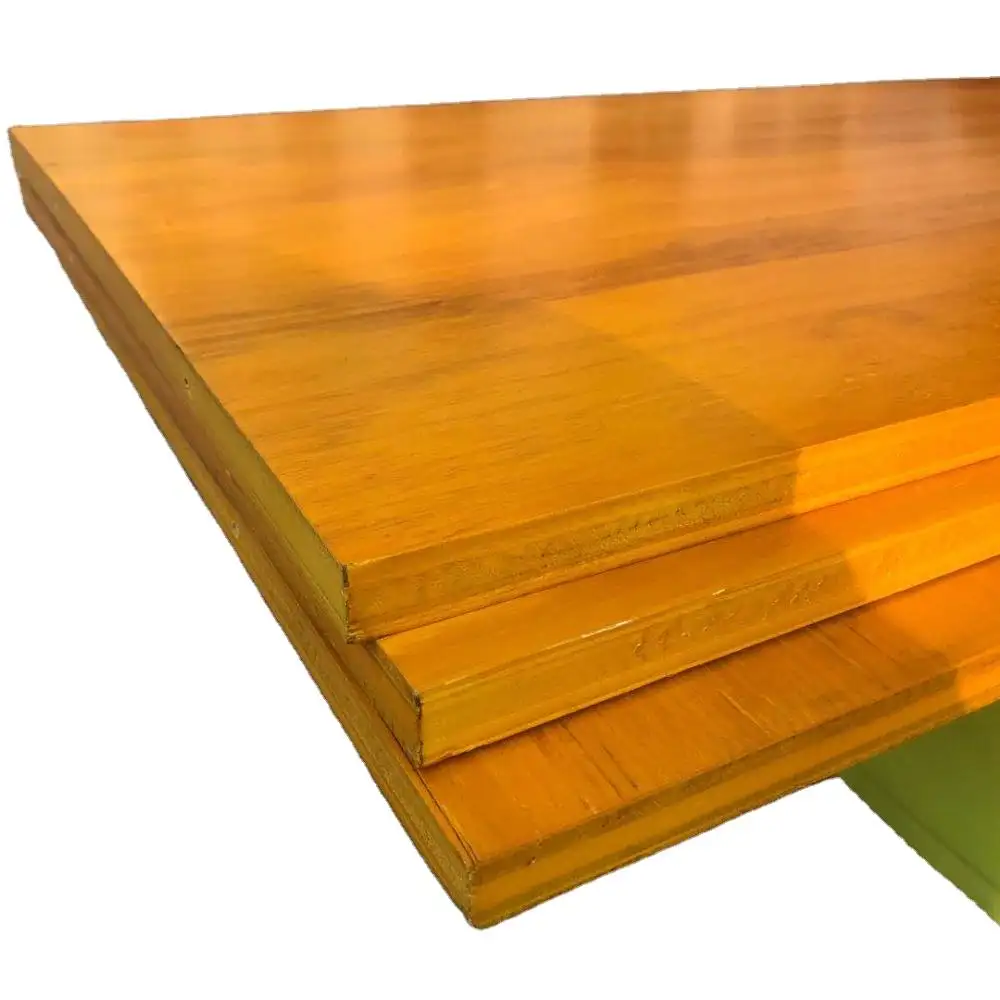 สามชั้นสีเหลือง shuttering แผง Formwork สำหรับเอียงแผง/Spruce Pine FIR Core กันน้ำเคลือบก่อสร้าง