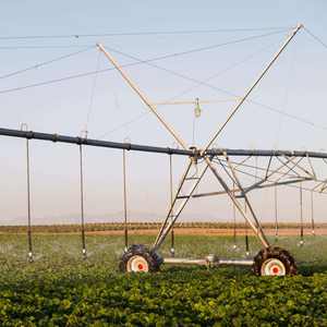 Nouveau Système d'Irrigation à Pivot Central Fixe Portable pour Jardin et Ferme, 70 ha, Moteur à Boîte de Vitesses, Construction Métallique, Surveillance à Distance, 16,8 m - Product Image 1