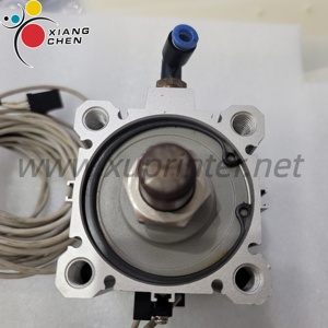 Cylindre pneumatique SMC d'occasion CDQ2A63-60-DC1151EI pour machine d'impression offset Komori - Product Image 3