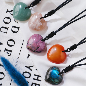 Gros cristal naturel pendentif guérison coeur quartz collier amour pierres précieuses pendentif - Product Image 5