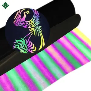 Nice Quality Textiles Htv Custom Rainbow Reflective Heat Transfer Vinyl Heat Press Sticker For Garment