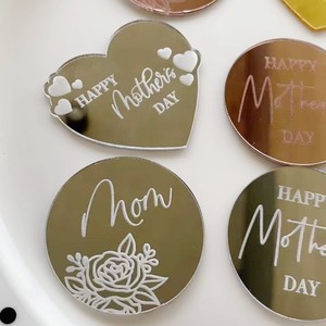 ของตกแต่งเค้กวันแม่รูปหัวใจและวงกลมอะคริลิคสลักเลเซอร์ลาย "น้ำผึ้งและความหวาน" สำหรับโต๊ะของหวาน - Product Image 3