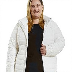 Chaqueta Vaquera con Capucha para Mujer, Color Sólido, Manga Corta, Cierre con Cremallera, Diseño con Logotipo, Transpirable, Resistente al Viento, Moda Primavera, Verano, Otoño - Product Image 1