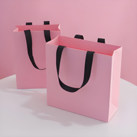 Sacs à provisions en papier de luxe personnalisés Sacs cadeaux pour magasins de détail pour chaussures et vêtements Sacs en papier avec poignées en ruban