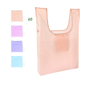 Bolsa de Compras Plegable de Poliéster Ligera y Lavable, Personalizable de Fábrica, Ecológica, Reutilizable y Expandible - Product Image 1