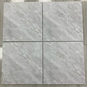 400x400mm gris et <span class=keywords><strong>blanc</strong></span> peler et coller <span class=keywords><strong>carrelage</strong></span> de <span class=keywords><strong>sol</strong></span> marbre <span class=keywords><strong>vinyle</strong></span> carreaux de <span class=keywords><strong>sol</strong></span> pour <span class=keywords><strong>sol</strong></span> stratifié imperméable pour salle de bain - Product Image 3