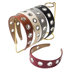 Fascia per Capelli da Donna in Tessuto Versatile con Bordo Largo, Design Circolare Stile Hip-Hop alla Moda, Suoni Armoniosi, <span class=keywords><strong>Colore</strong></span> Solido, <span class=keywords><strong>Metallo</strong></span> di Alta Qualità - Product Image 1