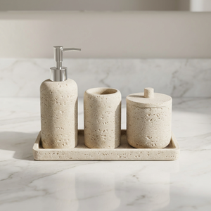 Ensemble d'accessoires de salle de bain 4 pièces en polyrésine, design moderne et durable, effet pierre grotte, style nordique, personnalisable - Product Image 1