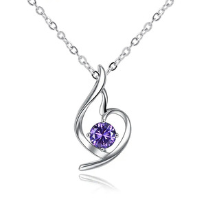 Collana con Ciondolo a Cuore Viola, Placcata Argento, in Lega con Pietra Rotonda Incastonata a Griffe, Gioiello Elegante da Donna con Catena a Maglie, Idea Regalo - Product Image 1