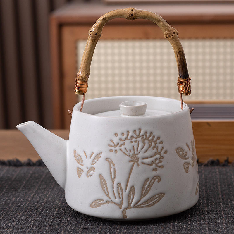 Bouteille d'eau en céramique chrysanthème papillon