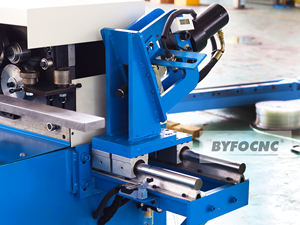 BYFO T12 1.2mm Galvanizado Máquina De <span class=keywords><strong>Flange</strong></span> De Chapa De Metal Duto TDF <span class=keywords><strong>Flange</strong></span> Formando Máquina para HVAC Duct <span class=keywords><strong>Flange</strong></span> Clip Making - Product Image 6