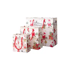 Sacs fourre-tout d'emballage cadeau à motif de feuille d'arbre de Noël les plus vendus sac d'épicerie cadeau recyclé