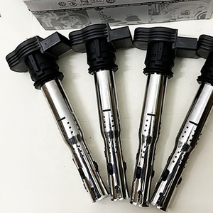 Koil Pengapian untuk Audi VW TT EOS Golf Jetta Passat Rabbit 4.2L 06H905115A 06F905115F 06H905115B 07K906715C 06H905115B 07K905715F - Product Image 1