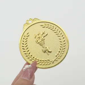 Groothandel Goedkoop Ontwerp Je Eigen Blanco Zinklegering 3d Goud Award Marathon Lopen Custom Metalen Sport Medaille