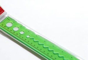 <span class=keywords><strong>Regla</strong></span> Plegable <span class=keywords><strong>Flexible</strong></span> Transparente <span class=keywords><strong>de</strong></span> 30 cm Multifunción OEM ODM, Reglas <span class=keywords><strong>de</strong></span> <span class=keywords><strong>Goma</strong></span> con Anillo en O Profesional - Product Image 5