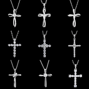 Colgante de Cruz de Moissanita Personalizado, Chapado en Oro de 14K, Jesús Cristiano Religioso, Plata de Ley 925, Crucifijo, Collar con Dije de Diamante VVS - Product Image 1