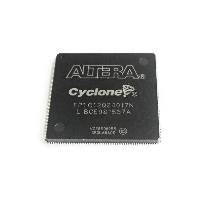 Novos circuitos integrados Teated Microtroller dispositivo lógico programável EP1C12Q240I7N QFP-240 365 dias de garantia