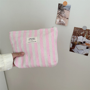 Bolsa con cremallera <span class=keywords><strong>de</strong></span> lona teñida <span class=keywords><strong>de</strong></span> hilo a rayas con etiqueta personalizada, bolsas <span class=keywords><strong>de</strong></span> cosméticos, bolsa organizadora <span class=keywords><strong>de</strong></span> <span class=keywords><strong>maquillaje</strong></span> <span class=keywords><strong>de</strong></span> viaje <span class=keywords><strong>para</strong></span> <span class=keywords><strong>niñas</strong></span> - Product Image 6