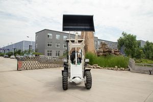 شحن مجاني عجلة زاحف مسار زلق آلات البناء توجيه محرك Epa جرافة ديزل زلق صغير - Product Image 6