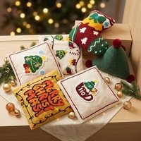 Décorations de Noël sur le thème des fêtes, coussins carrés brodés en polyester pour salon, chambre et canapé, housses de coussin